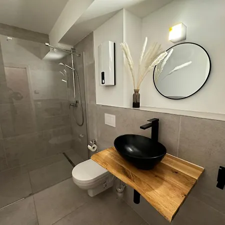 Rheinmosel Glueck Wellness Apartment Koblenz  Exterior photo